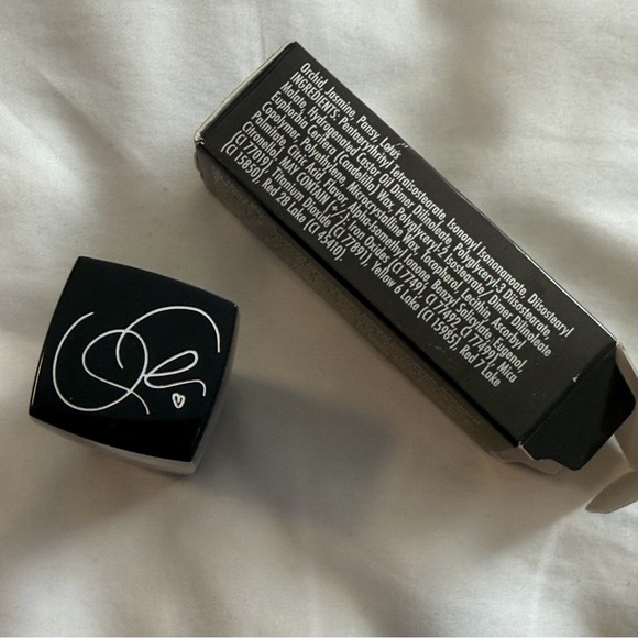 New in Box Kevyn Aucoin “Lily, Cherry Blossom” The Lipstick Pink - Picture 7 of 7